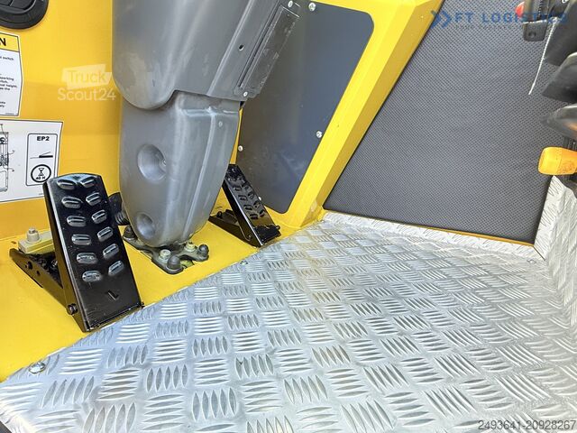 Dört yollu forklift Combilift C5000SR DIESEL TRIPLEX 6100 FORK POSIT