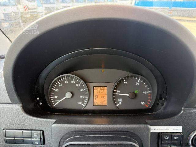 Furgoneta de caja alta MERCEDES-BENZ 516 CDI Kastenwagen XL HD 3,4m KLIMA* Automatik