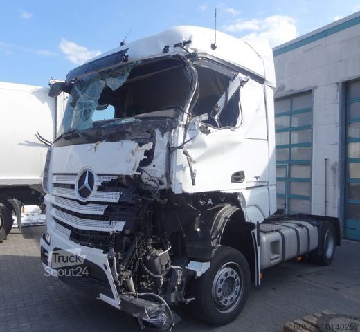 Véhicule tracteur volume MERCEDES-BENZ Actros 1842 MP4 Intarder in Teilen