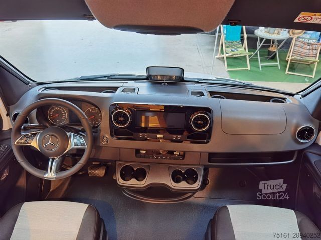 Teilintegriertes Wohnmobil WEINSBERG CARACOMPACT SUITE 640 MEG PEPPER / - MODELL 2026