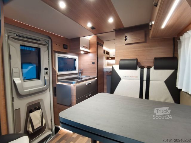 Teilintegriertes Wohnmobil WEINSBERG CARACOMPACT SUITE 640 MEG PEPPER / - MODELL 2026