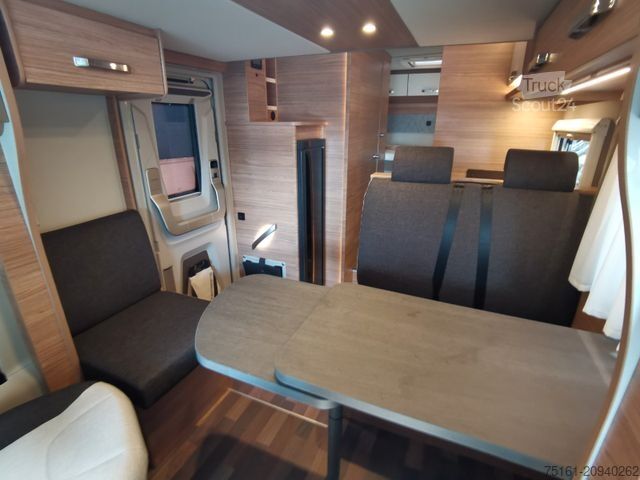 Teilintegriertes Wohnmobil WEINSBERG CARASUITE 650 MG / 140PS / HECKBETT & HUBBETT