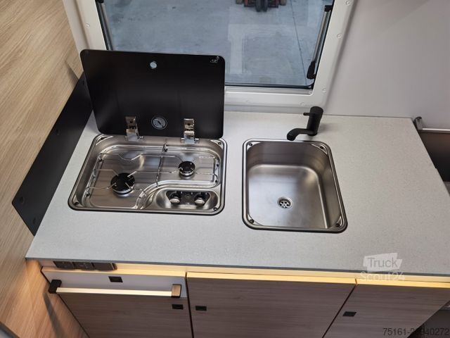 Camping-car semi-intégré CHAUSSON 640 ULTIMATE / - 2026 - / 140PS - 8G. AUTOMATIK