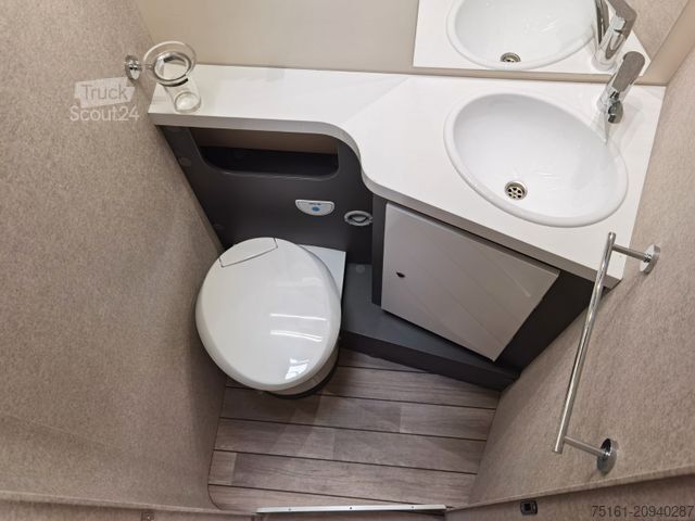 Yarı entegre karavan FORSTER T 745 EB / -2026-/ 140PS/ EINZELBETTEN & RAUMBAD