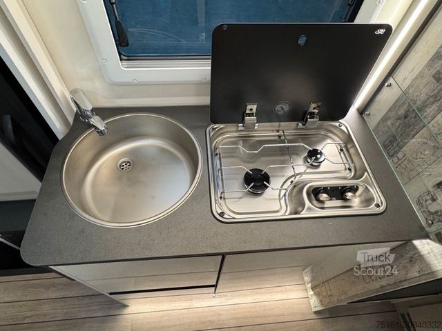 Yarı entegre karavan FORSTER T 599 HBN COUPÈ /-2026-/ 165PS-8G / SILVER-PAKET