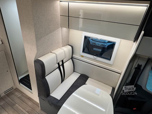 Yarı entegre karavan FORSTER T 599 HBN COUPÈ /-2026-/ 165PS-8G / SILVER-PAKET