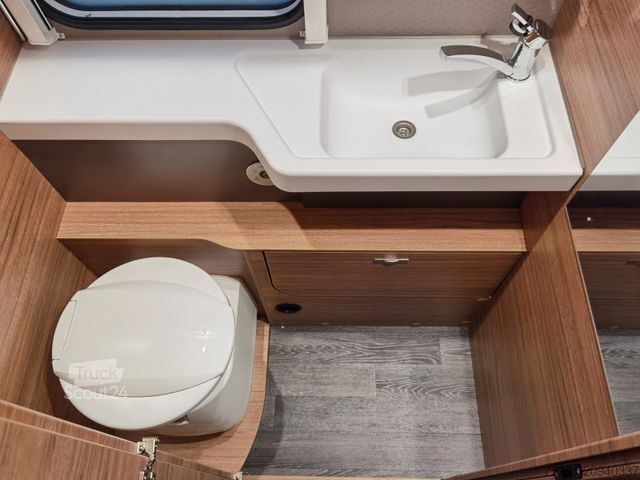 Teilintegriertes Wohnmobil WEINSBERG CARASUITE 700 MEG /155PS /EINZELBETTEN & HUBBETT