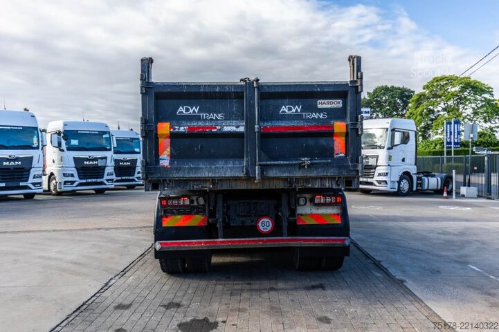 Volquete VOLVO FMX 460 - TIPPER / TRACTOR