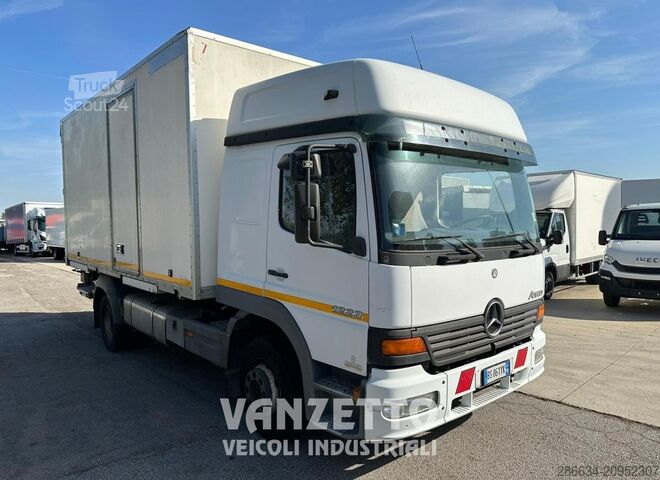  Mercedes-Benz Atego 1223