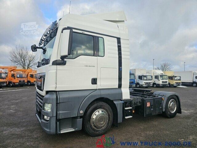 Standard nyergesvontató MAN TGX 18.430 XXL Retarder Deutscher LKW 1.Hand TÜV
