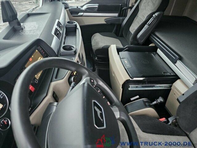 Standard nyergesvontató MAN TGX 18.430 XXL Retarder Deutscher LKW 1.Hand TÜV