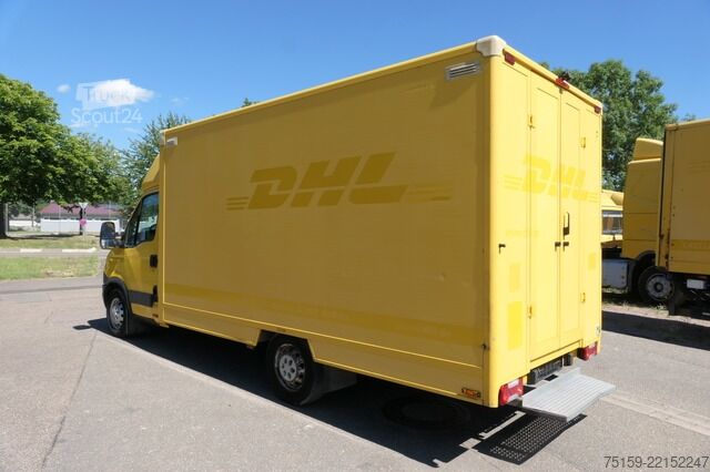 Fourgon tôlé iveco Daily 35 S11 C30C AUTOMATIK KAMERA Regale LUFT DURCHGANG