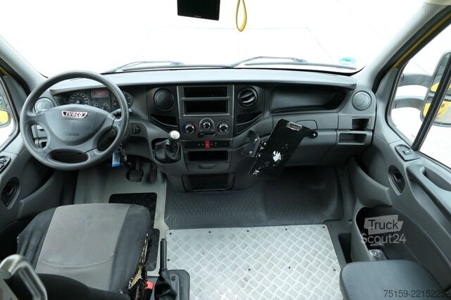 Fourgon tôlé iveco Daily 35 S11 C30C AUTOMATIK KAMERA Regale LUFT DURCHGANG EURO-5 CoC