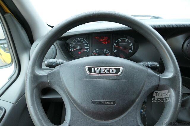 Fourgon tôlé iveco Daily 35 S11 C30C AUTOMATIK KAMERA Regale LUFT DURCHGANG EURO-5 CoC