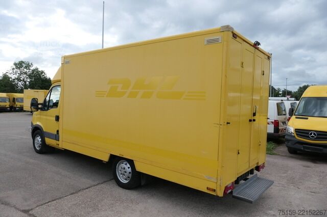 Fourgon tôlé iveco Daily 35 S11 C30C AUTOMATIK KAMERA Regale LUFT DURCHGANG EURO-5 CoC