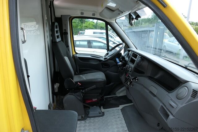 Fourgon tôlé iveco Daily 35 S11 C30C AUTOMATIK KAMERA Regale LUFT DURCHGANG EURO-5 CoC