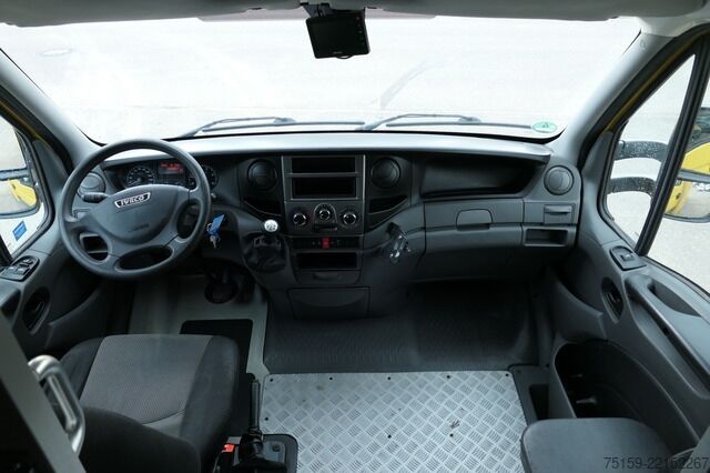 Fourgon tôlé iveco Daily 35 S11 C30C AUTOMATIK KAMERA Regale LUFT DURCHGANG EURO-5 CoC