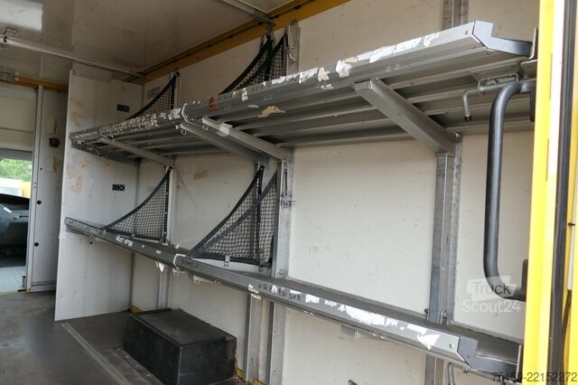 Fourgon tôlé iveco Daily 35 S11 C30C AUTOMATIK KAMERA Regale LUFT DURCHGANG EURO-5 CoC