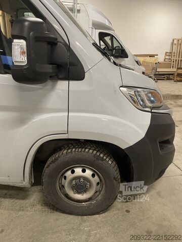 Camper 2023 Fiat Ducato Weinsberg Carabus  | Manuale | L3H2
