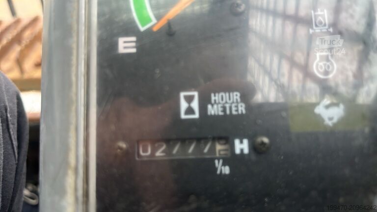 Kompaktlæsser på bælte Takeuchi TL130 with forks and loader bucket