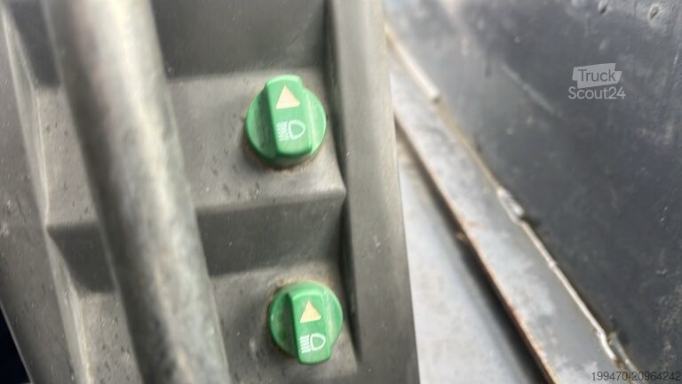 Kompaktlæsser på bælte Takeuchi TL130 with forks and loader bucket