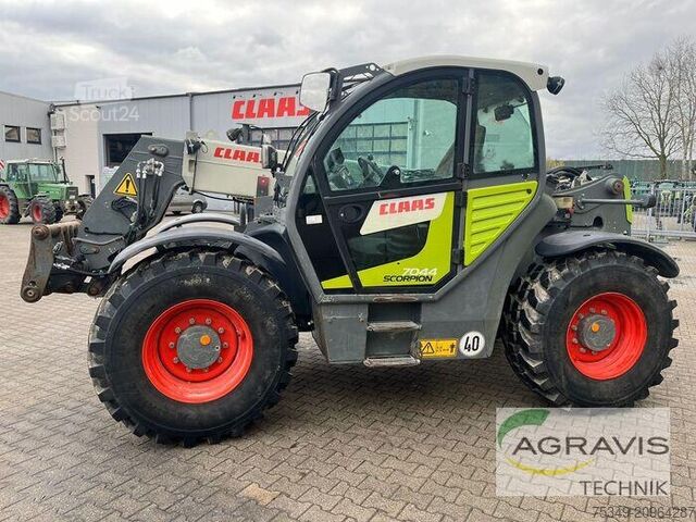 Teleskoplader Claas SCORPION 7044