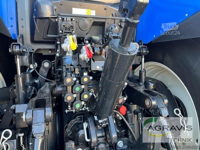 Traktorius New Holland T 7.300 AUTO COMMAND PLM