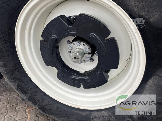 Traktorius New Holland T 7.300 AUTO COMMAND PLM