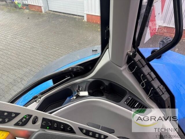 Traktorius New Holland T 7.300 AUTO COMMAND PLM