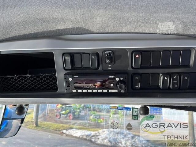 Tractor New Holland T 7.300 AUTO COMMAND PLM