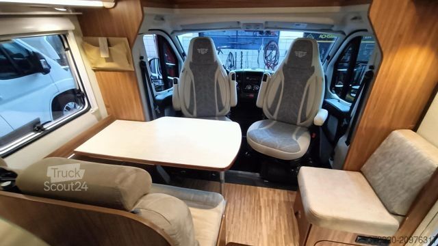 Halvintegrert bobil CARADO T 339 sehr gepflegt