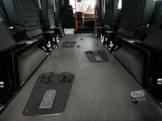 Minibus MERCEDES-BENZ Sprinter 314 BlueTEC 9Sitze+Rollstuhllift Klima