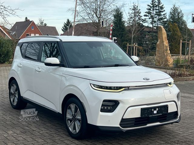 Van KIA Soul e-Soul DynamicLine 64 kWh LED Navi Kamera