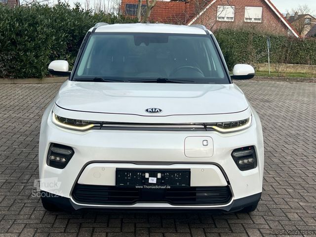 Van KIA Soul e-Soul DynamicLine 64 kWh LED Navi Kamera
