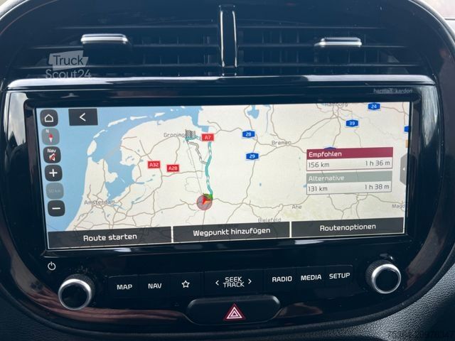 Van KIA Soul e-Soul DynamicLine 64 kWh LED Navi Kamera