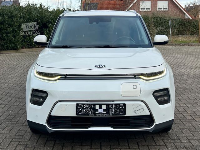 Van KIA Soul e-Soul DynamicLine 64 kWh LED Navi Kamera