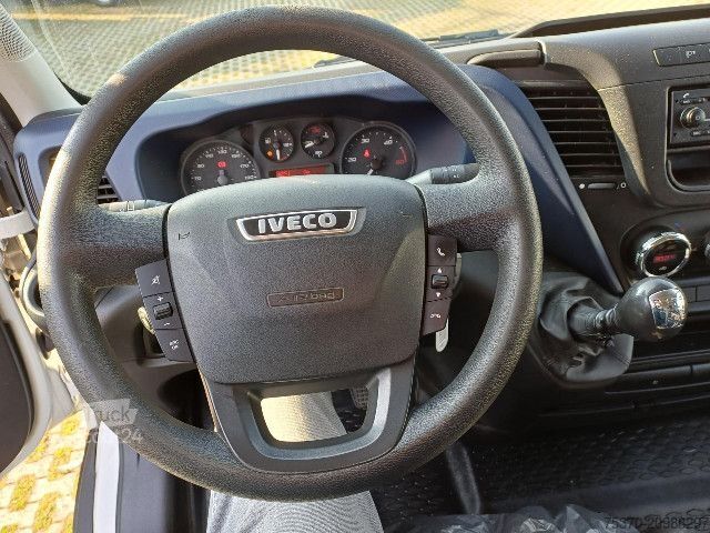Kastenwagen IVECO DAILY 35S16 - 3520