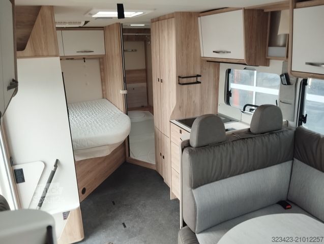 Camping-car semi-intégré EURAMOBIL Profila RS PRS 675 SB Dachklima Lithium Mondial