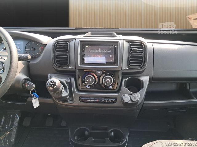 Halvintegrerad husbil EURAMOBIL Profila T PT 660 EB Dachklima/Mark./Mondial