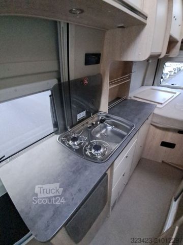 Campervan PÖSSL 2Win Vario Citroen 165 PS Mark./AHK/Navi/Solar