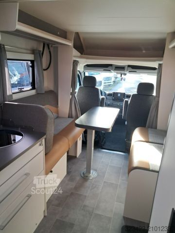 Camper semintegrato AHORN Camp T 640 Plus TV,Hubbett,Fahrradträger,Markise