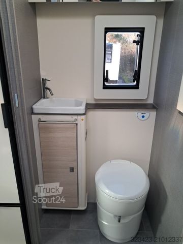 Camper semintegrato AHORN Camp T 640 Plus TV,Hubbett,Fahrradträger,Markise