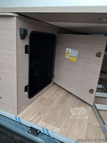 Camping-car PÖSSL Roadcruiser Revolution Citroen Premium, 180 PS