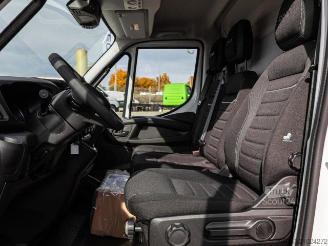 Bestelwagen met verhoogd dak IVECO Daily Kawa 35S16H3.0A8 V Automatik