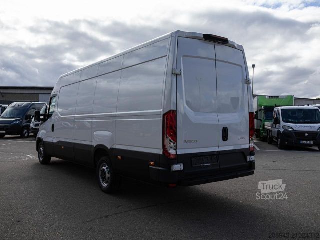 Bestelwagen met verhoogd dak IVECO Daily 35S16 V Kastenwagen