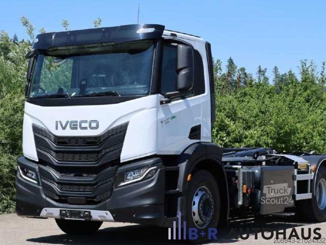 Самосвален камион IVECO Abrollkipper - Palfinger PHT20SLD5 inkl. Aufbau
