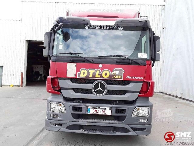 Caja cerrada Mercedes Actros 1836