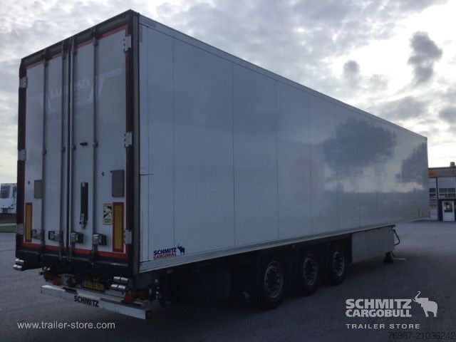 Koeloplegger Schmitz Cargobull Tiefkühler Fleischhang