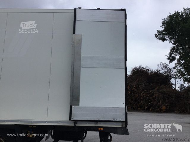 Koeloplegger Schmitz Cargobull Tiefkühler Fleischhang