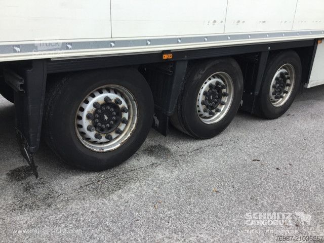 Koeloplegger Schmitz Cargobull Tiefkühler Fleischhang